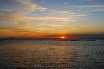 寄島の海