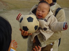 近くの運動公園にて