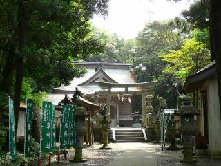 泉神社二の鳥居