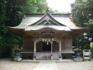 泉神社　拝殿