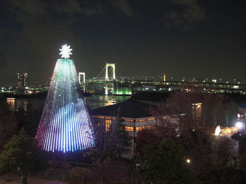 お台場海浜公園のツリー2007