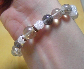 5月石ｲｴﾛｰｵｰﾗ着画