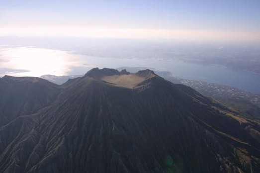 桜島北嶽東側斜面kf-125.jpg