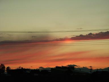 07.6.15 夕焼け.JPG