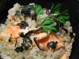 鮭とキノコの炊き込みご飯