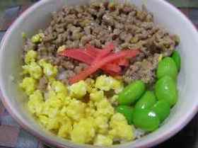 子供が喜ぶ三色ソボロ飯