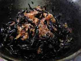 ヒジキの梅おかかサラダ