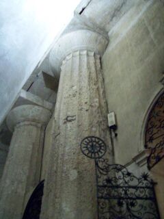 martedi catedorrale colonna.jpg