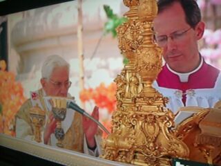 pascqua papa.jpg