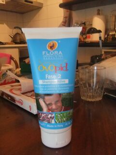 lo shampoo anti pidocchi.jpg