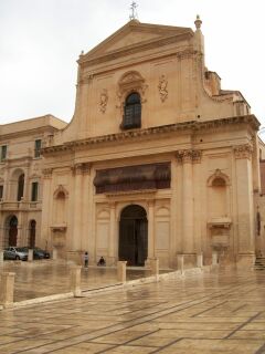 la piazza Noto 2.jpg