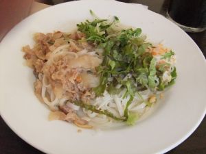 ランチ　冷麺.jpg