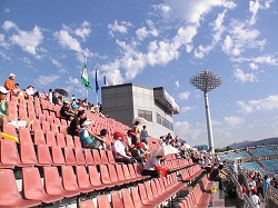 光陽専用競技場。暑い！