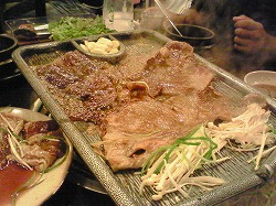 女子大生の街、新村でデジカルビ