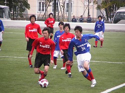 劔持和義。久々のプレイ姿
