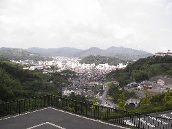 スタジアムからは宇和島市内が一望