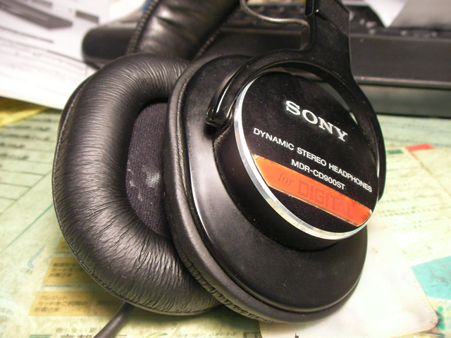 MDR-CD900ST06