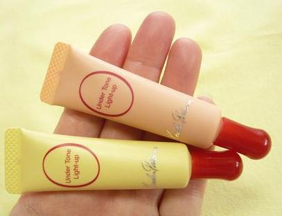 アンダートーンライトアップはこんな大きさ