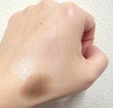 ルナソルパーティコフレ2008（アイズＥＸ－０４）のつけた感じ