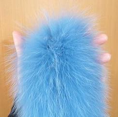 こんなボリューム！（フォックスマフラー・スノーＢＵ？）