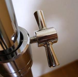 パイプハンガー５０ｋｇ／このパーツも金属