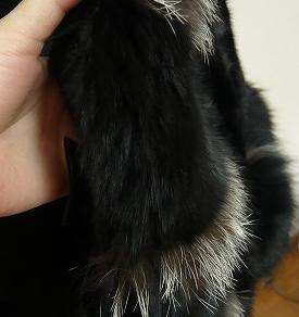 白いかと思ったら少しブラウンが強め