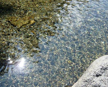 高森湧水トンネル公園前