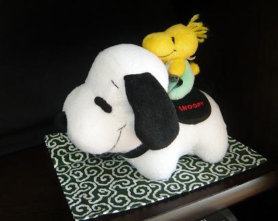 ２０１０年お正月／テレビボード（狛犬スヌーピー）