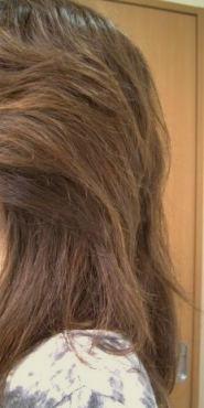 １年前の洗いざらしの髪