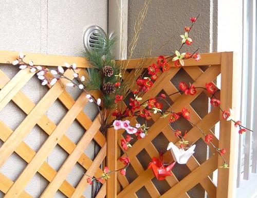 ラティス（お正月）梅の花の造花