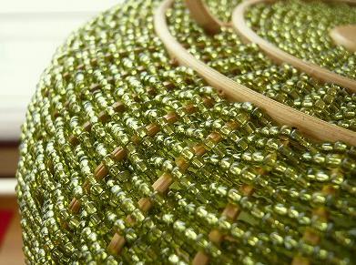 バンブービーズ鳥かごランプ／ビーズのアップ未点灯