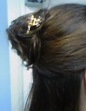 ３本足クリップ３つでハーフアップ／右