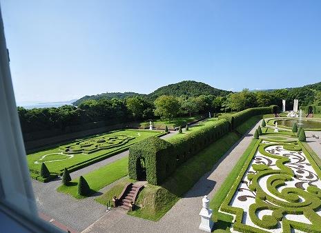 パレス　ハウステンボス／オランダ・バロック庭園（美術館から見た）２