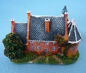 ハウステンボス／キューケンホフ（オランダの置物・前）