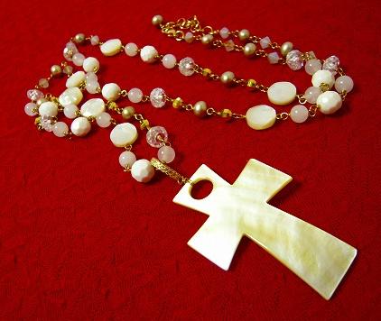 キュービック・シェルクロスネック