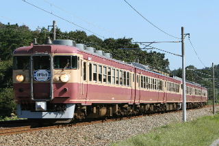 475系