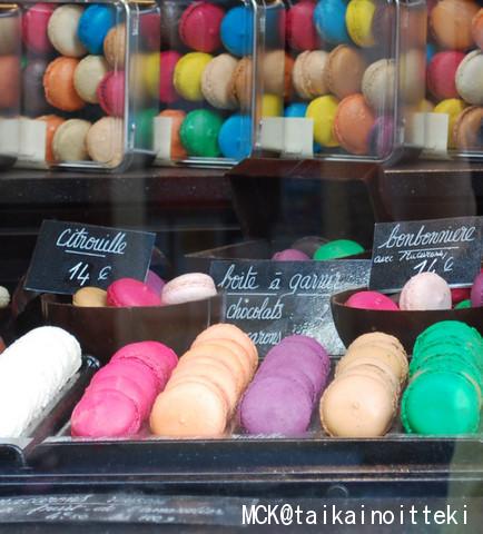 macaron-1.jpg