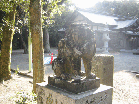 志式神社　狛犬