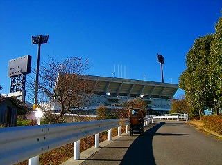 スタジアムへ