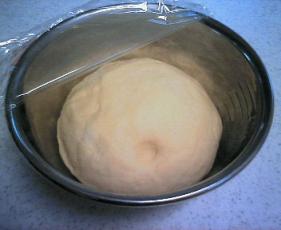 揚げパン~一次発酵中