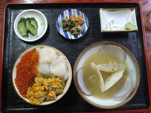 三色丼