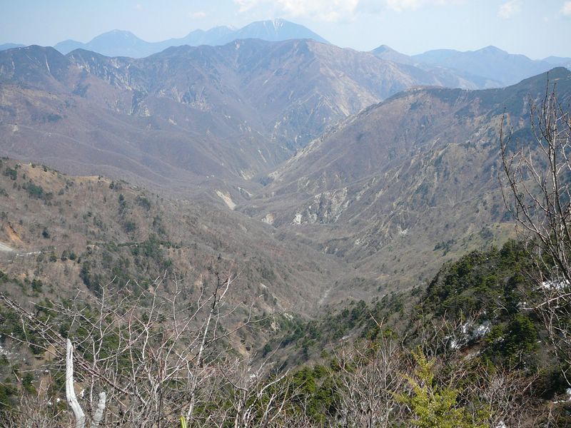 皇海山（百名山）よりおススメ、鋸山