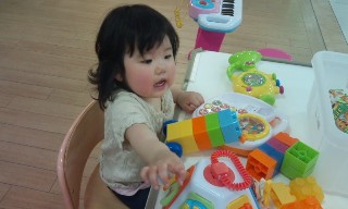 おもちゃ屋さん