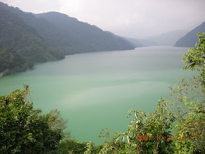 萬大水庫（碧湖）　萬大側から