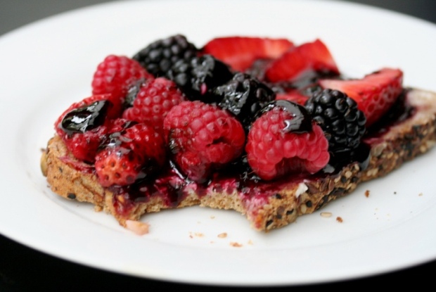 +0728 Berry pizza.jpg