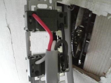 コンセント12012202