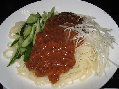 稲庭うどんジャジャ麺