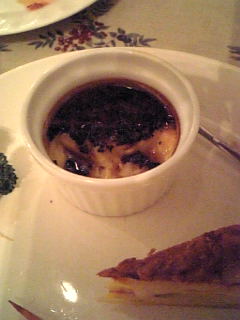 フォアグラのトリュフソースがけ