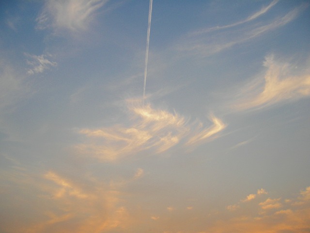 飛行機雲