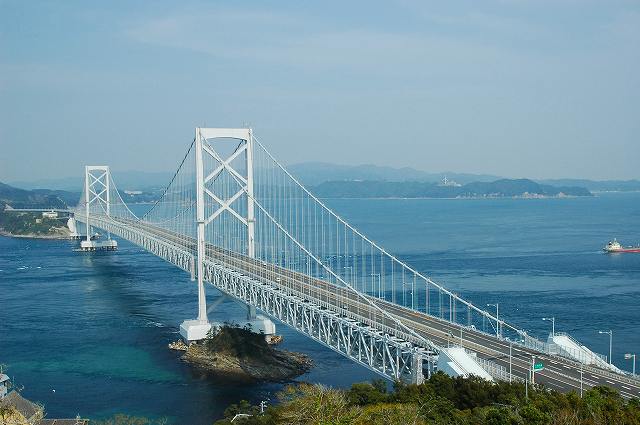 大鳴門橋